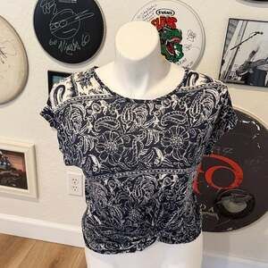 Lucky Brand Paisley Boho Knot Front Shirt Size Small